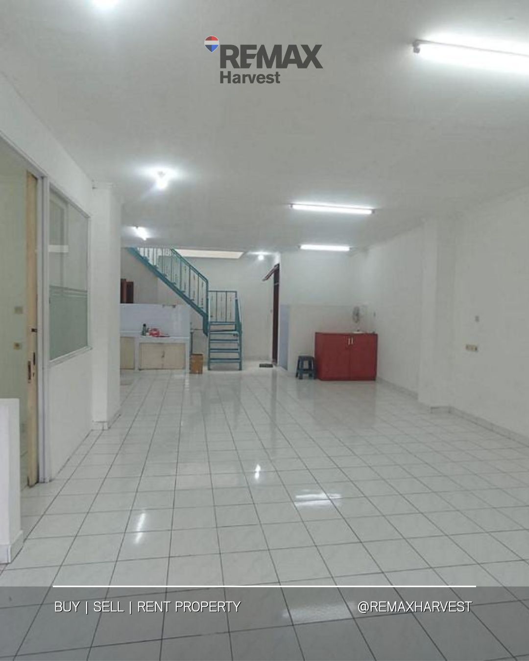 Rumah Town House Tomang Jakarta Barat 5