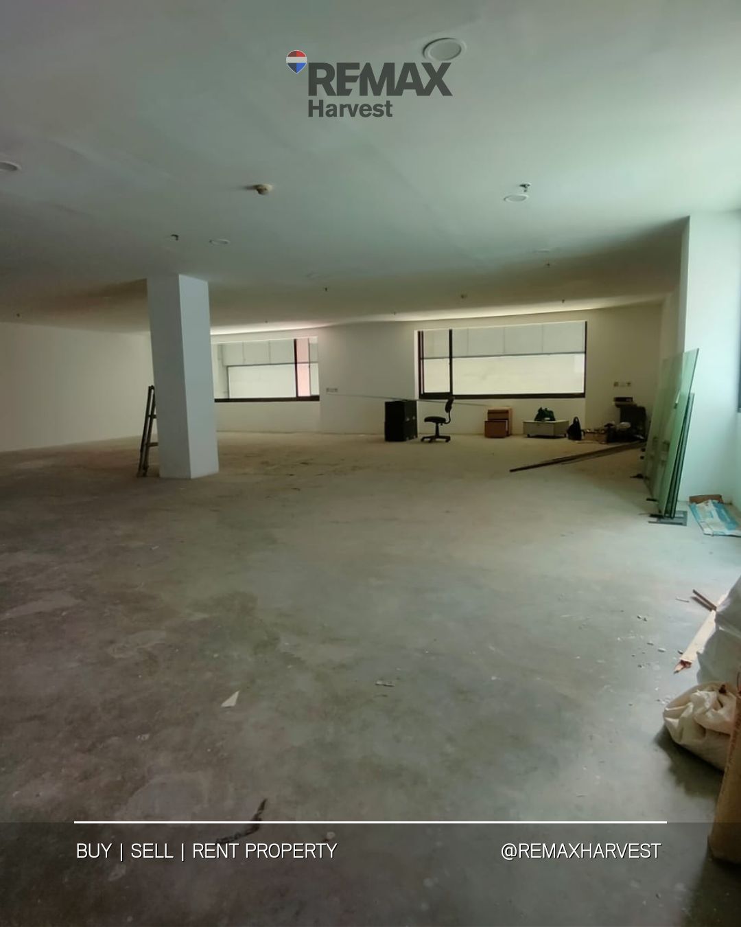Office Space Mega Kuningan 3